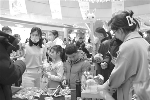 市中区第二届民俗工艺大赛热闹开场